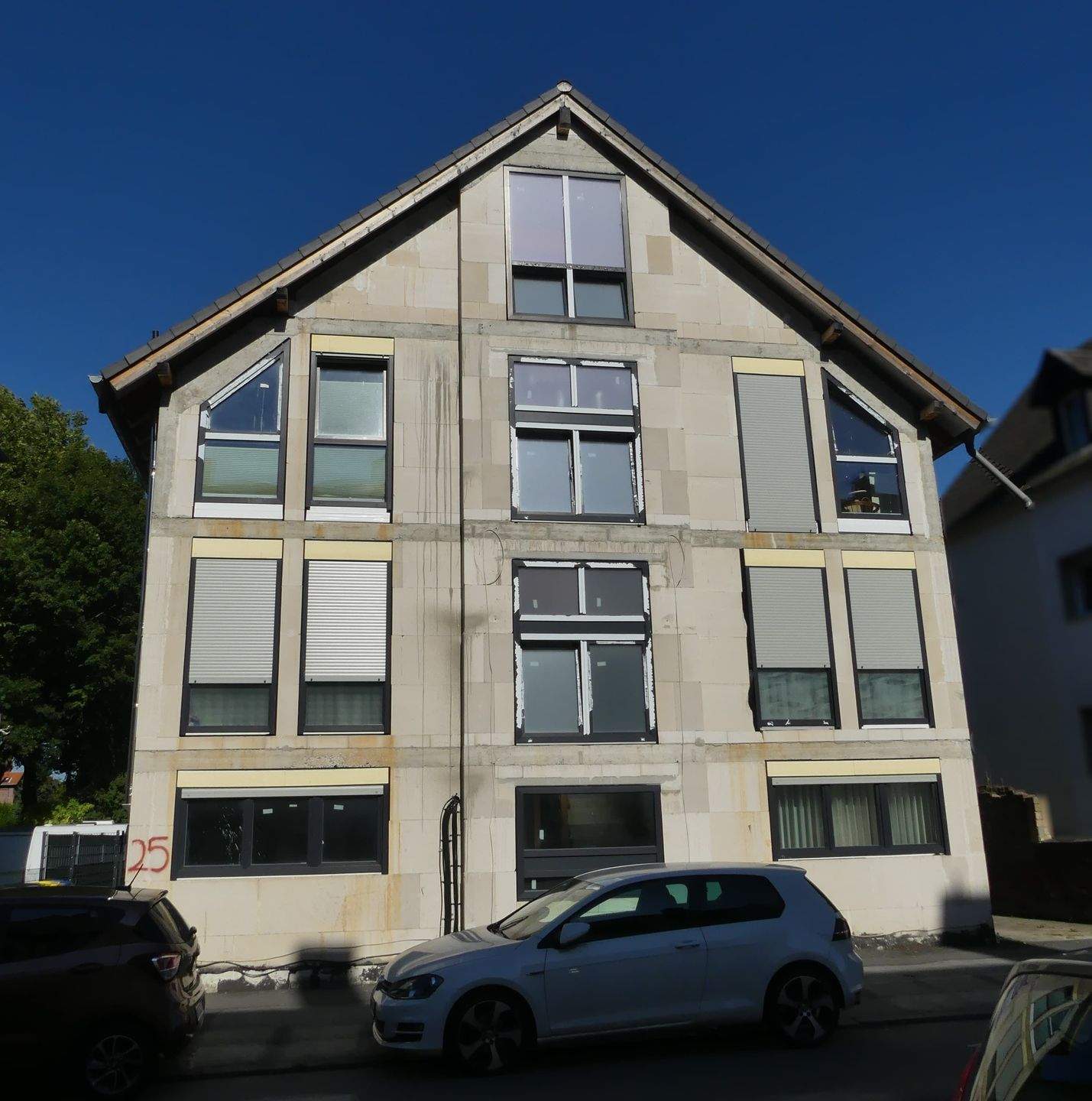 Thumbnail-Provisionsfrei für Ersteher - MFH Dortmund - Zwangsversteigerung!