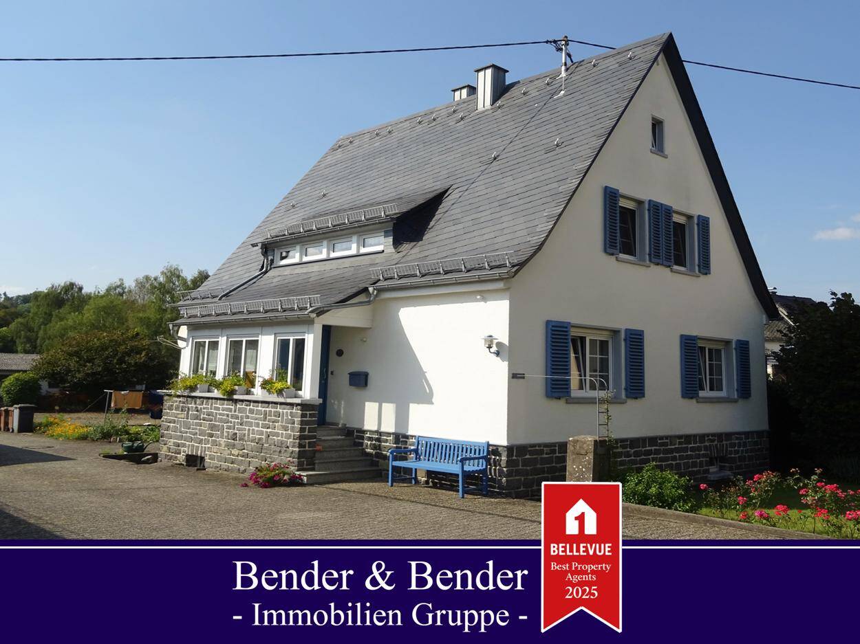 Thumbnail-Modernisiertes Einfamilienhaus mit Garten und zusätzlichem Baugrundstück auf insgesamt ca. 1430 m²!