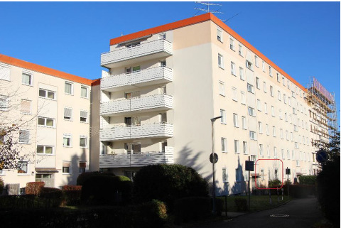 Thumbnail-Gut geschnittene 3-Zimmer-Wohnung mit 2-eigenen Garagen
