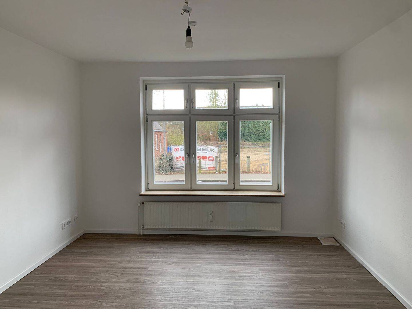 Thumbnail-Vollsanierte 2,5 Zimmer Wohnung in Winsen Luhe