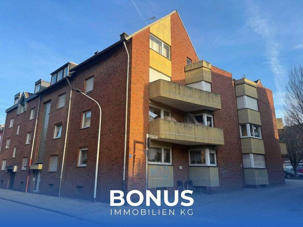 Thumbnail-8-Familienhaus + 8 Garagen * zentrale Lage von 41061 MG * ca. 562 m² Wfl. * Mietsteigerungspotenzial