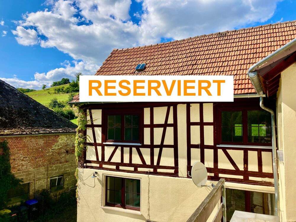 Thumbnail-RESERVIERT: Saniertes Mehrgenerationenhaus - mit viel Platz und großem Grundstück