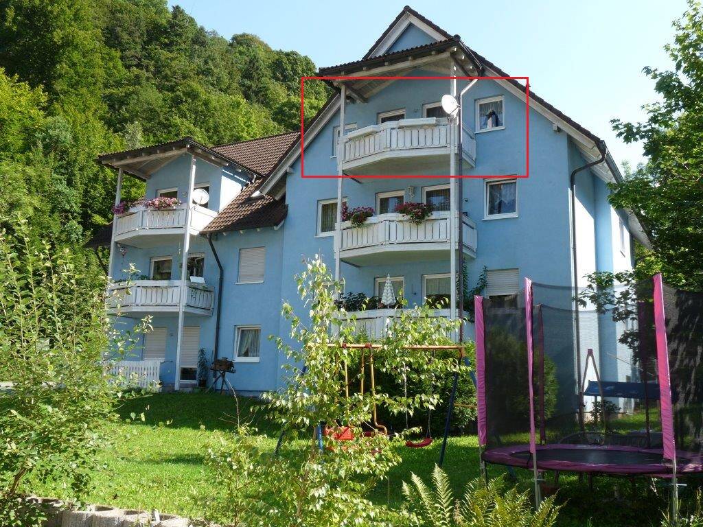 Thumbnail-4-Zimmer-Dachgeschoss-Wohnung mit großem Balkon