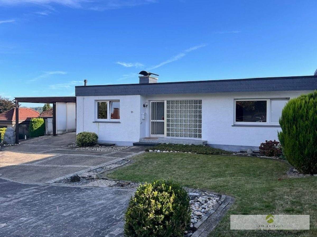 Thumbnail-RESERVIERT: Individuell nutzbarer Bungalow mit herrlichem Weitblick & viel Potential in Niederense!