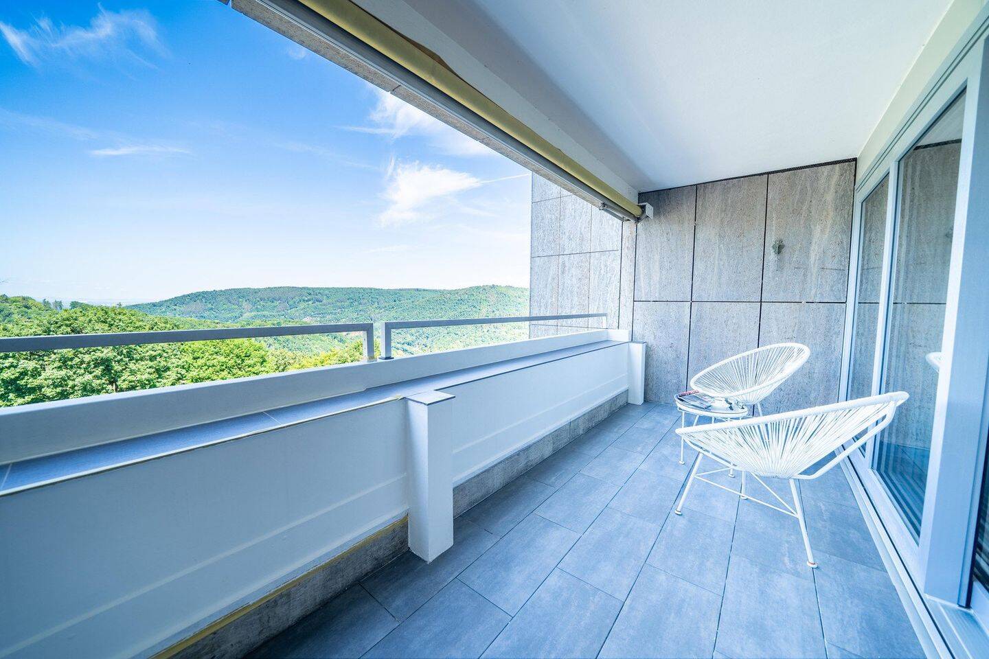 Thumbnail-Modernes Wohnglück mit Panoramablick: Stilvoll & barrierefrei in Lahnstein auf der Höhe