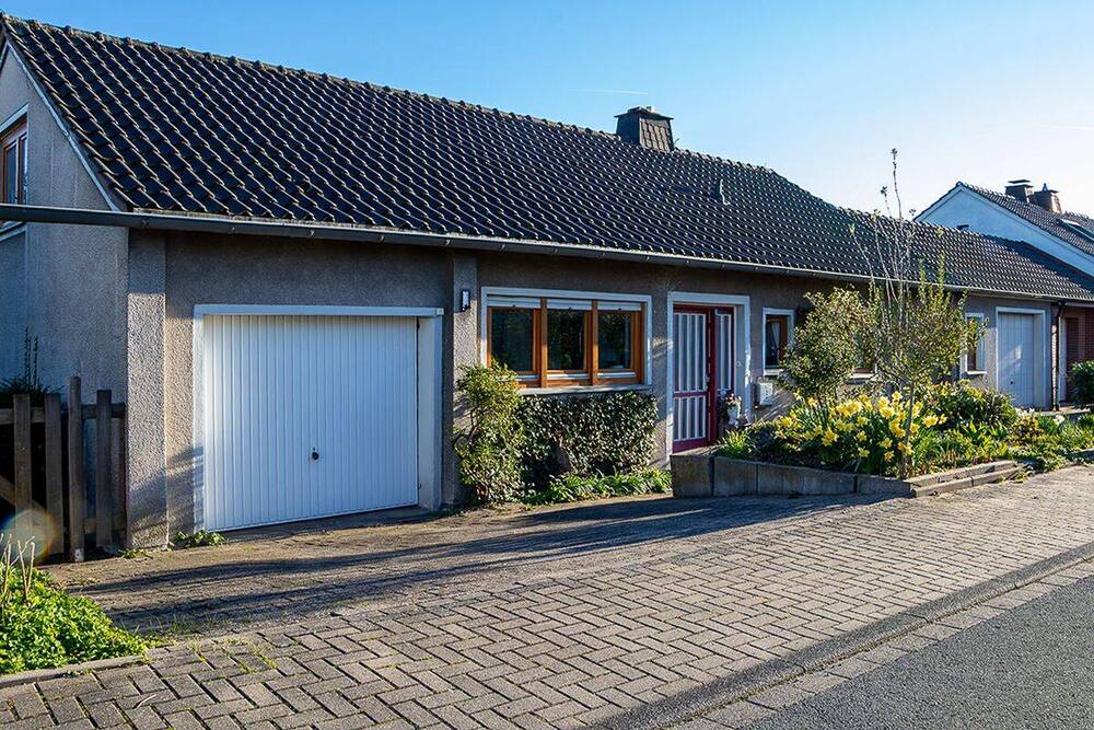 Thumbnail-Ihr Projekt mit Herz: Freistehendes Haus mit Potenzial