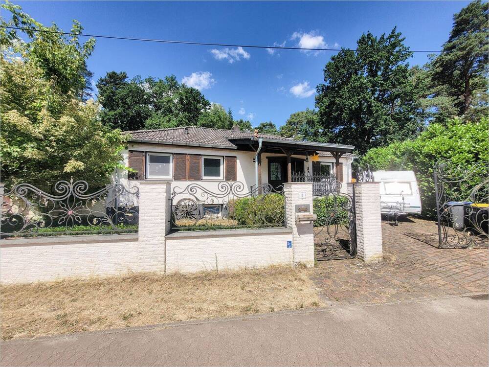 Thumbnail-Ruhig gelegenes Fertighaus samt großzügigen Grundstück