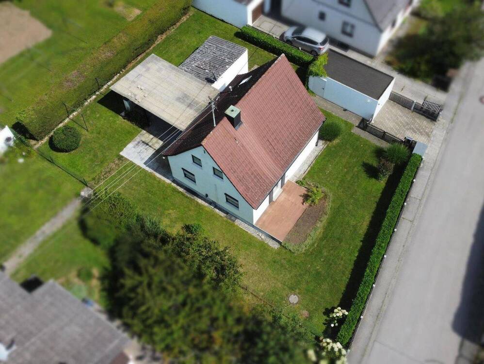 Thumbnail-Bauen in Neukeferloh - 543 m² Grundstück mit Altbestand