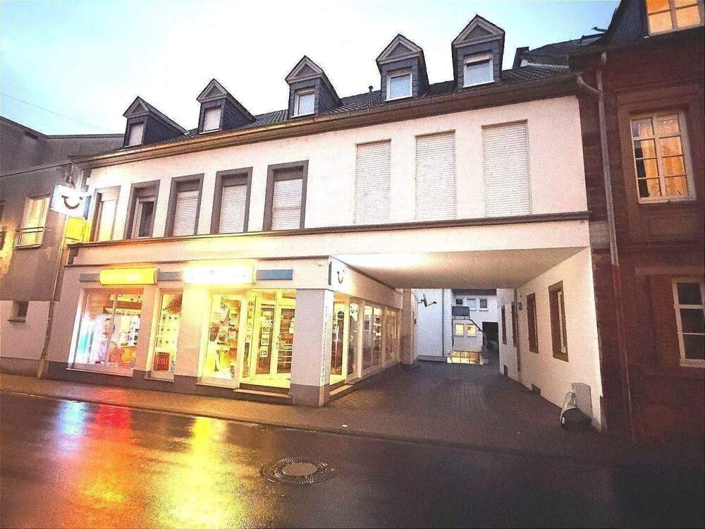 Thumbnail-Frei ab sofort 2-Zimmer-Wohnung im 1. Obergeschoss Einbauküche Ohne Balkon Ohne PKW-Stellplatz