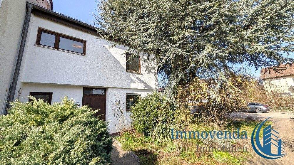 Thumbnail-Attraktives Reihenendhaus mit Ausbaupotential und Traumgarten sucht fleißige Handwerker!