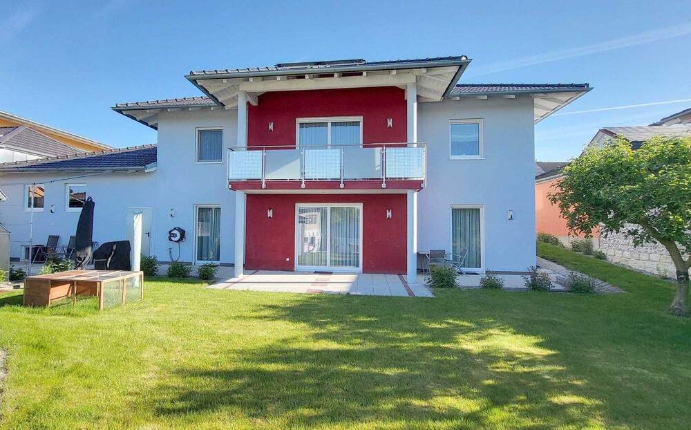 Thumbnail-Viel Platz, komfortabel und ruhig gelegen: Einfamilienhaus mit großer Einliegerwohnung!