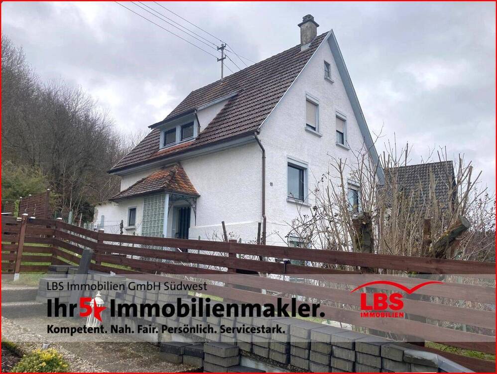 Thumbnail-Solides Einfamilienhaus in Randlage mit Hobbyraum und Garage + geschützter Garten