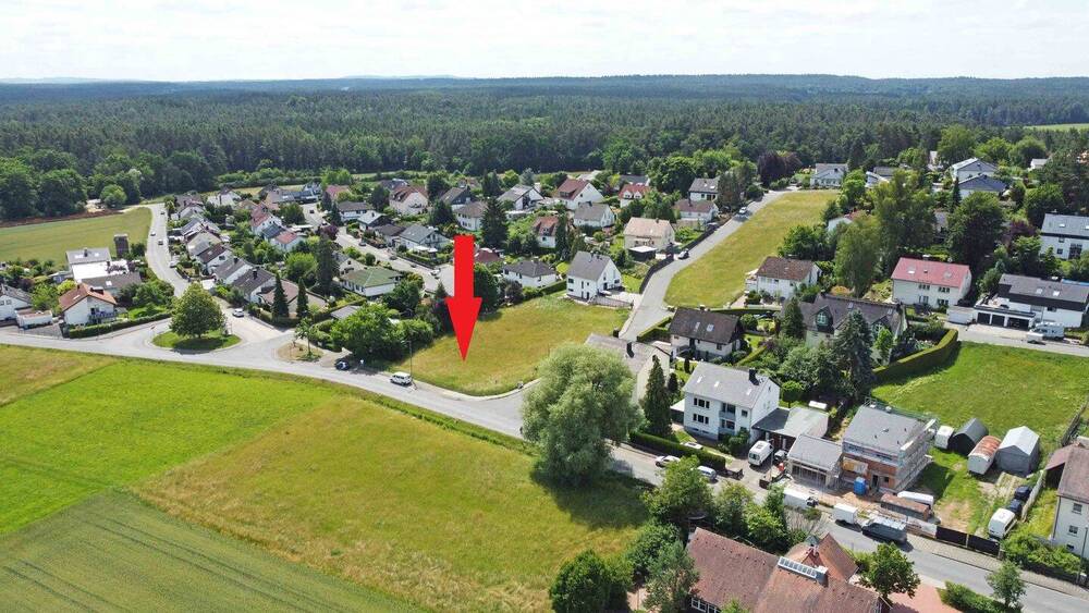 Platz für großes EFH oder für 2 DHH6bmarkiert.jpg