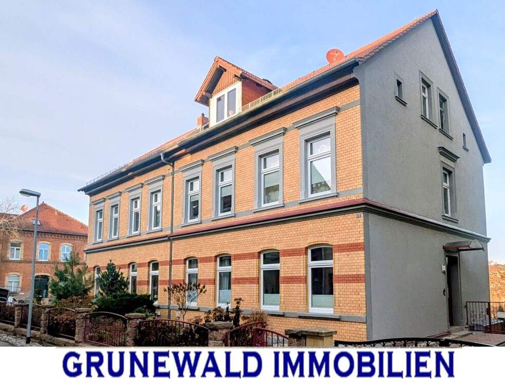 Thumbnail-Großzügiges Doppelhaus-Ensemble mit Gartenidylle – stilvolles Wohnen in Eisenberg!