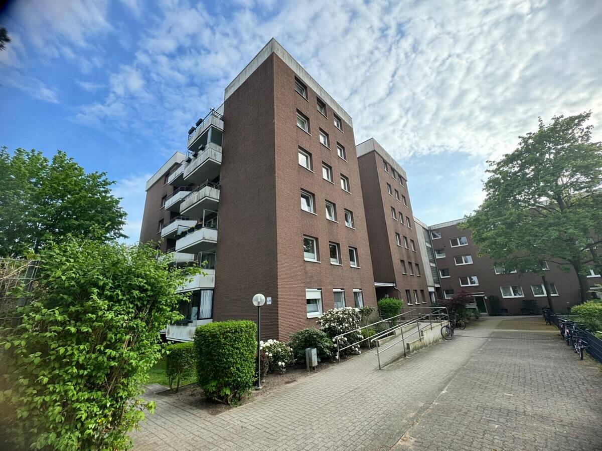 Thumbnail-Vermietete 2-Zimmer-Eigentumswohnung mit Balkon und PKW-Stellplatz in Bad SchwartauCleverbrück