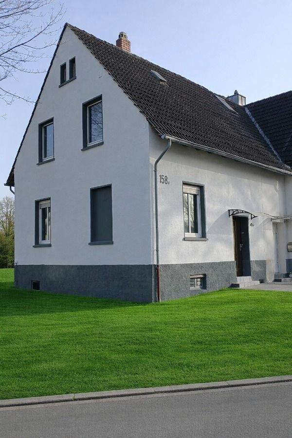 Thumbnail-Bald in der Vermarktung! Traditionelles Zechen-Reihenendhaus