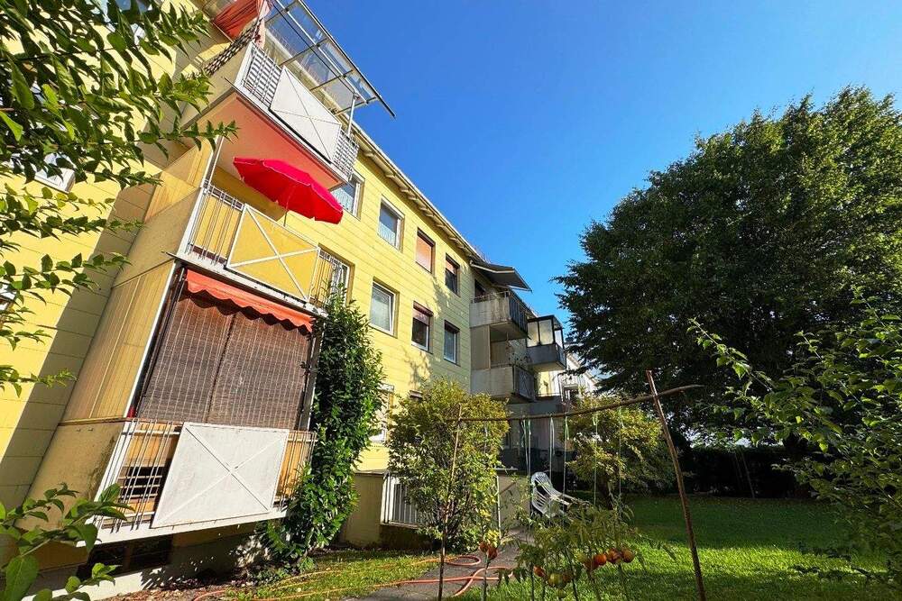 Thumbnail-Ihr neues Zuhause wartet - helle 3-Zimmer-Wohnung mit Balkon und viel Potenzial