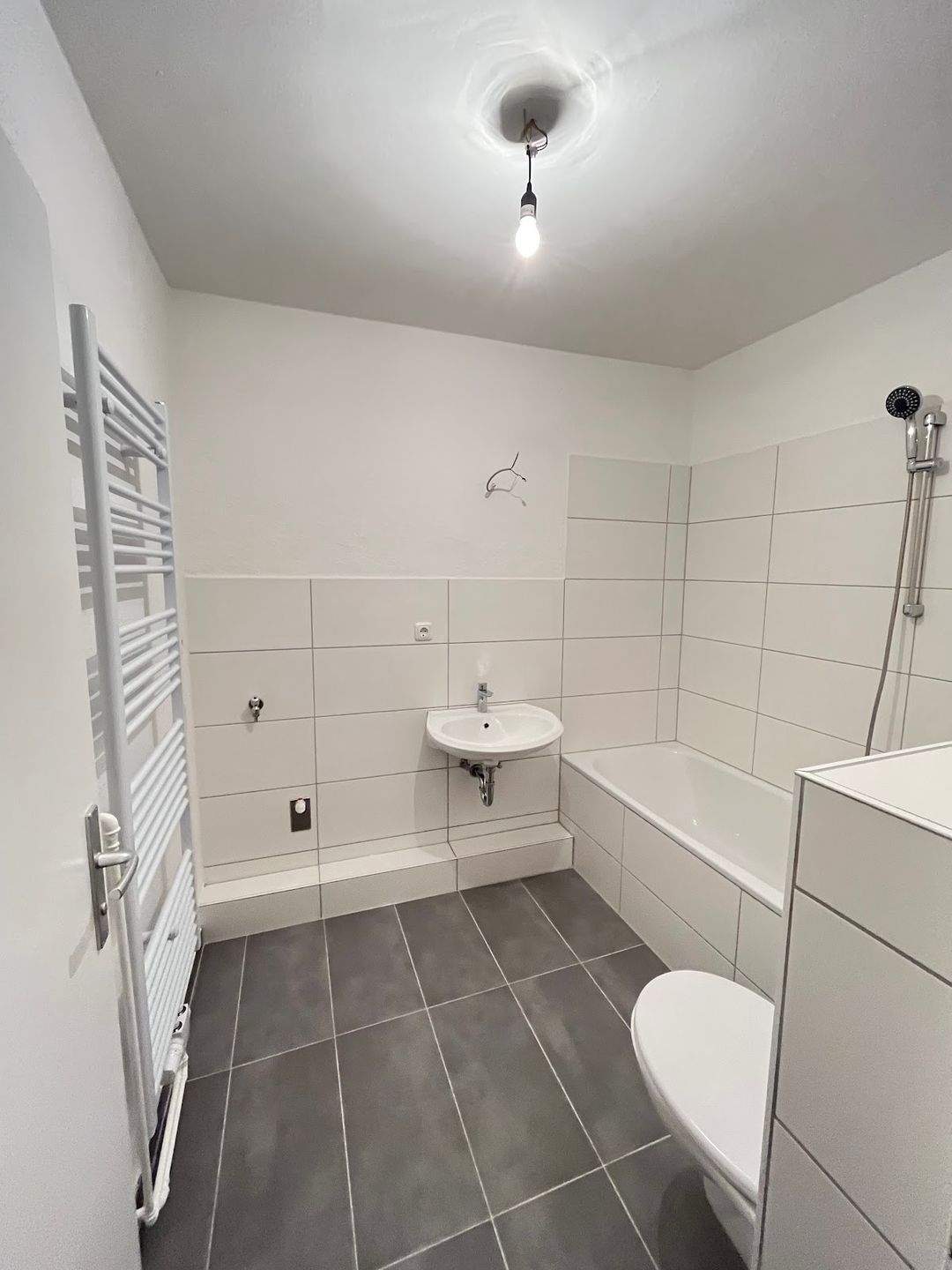 Thumbnail-Sanierte 4-Zimmer-Wohnung sucht neue Familie!