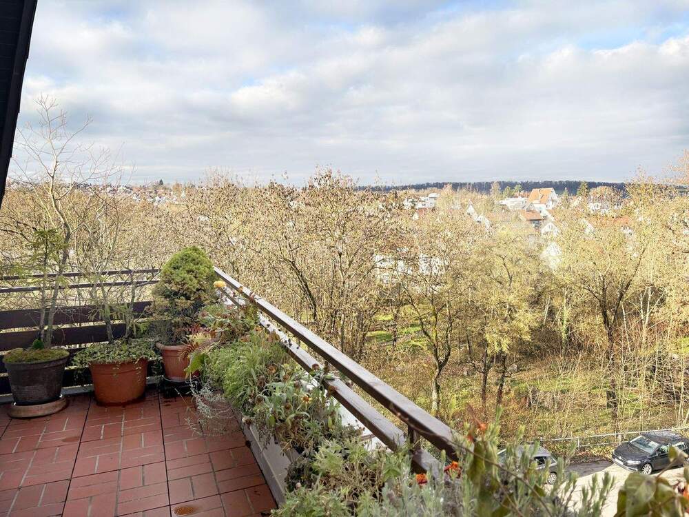 Thumbnail-Dachgeschosswohnung mit besonderem Flair