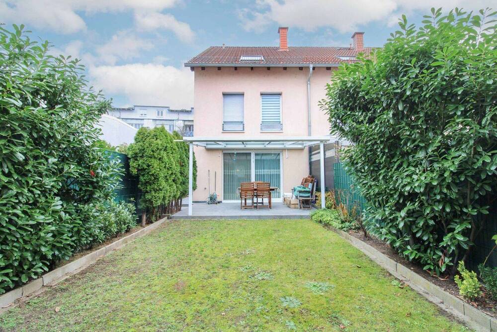 Thumbnail-Modernes REH mit Garten, hochwertiger Ausstattung & viel Platz in Frankfurt-Schwanheim