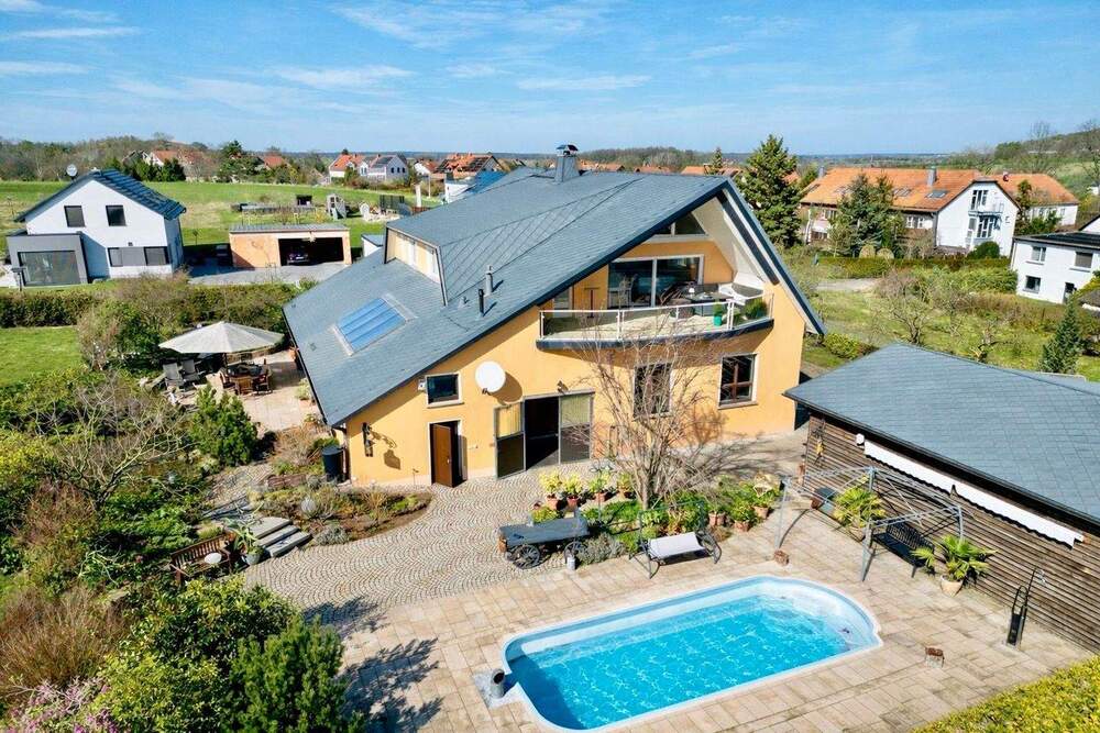 Thumbnail-* Rarität am Stadtrand von Dresden - sehr schönes Haus mit Pferdestall am Naturschutzgebiet*