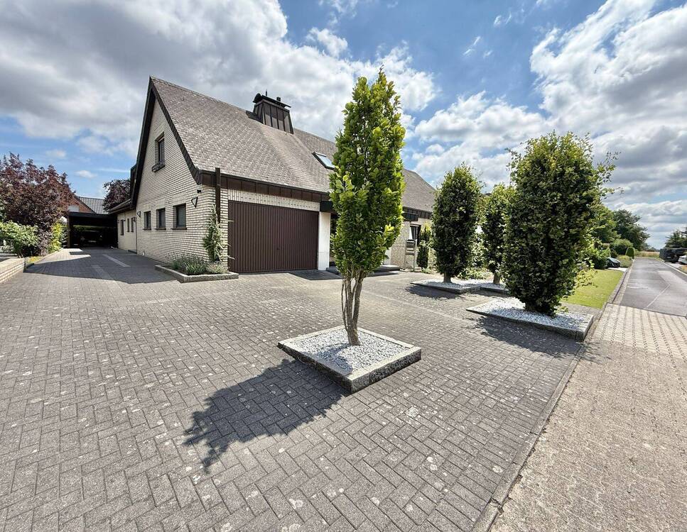 Thumbnail-Großzügiges Einfamilienhaus in bester Sackgassenlage von Ostenfelde