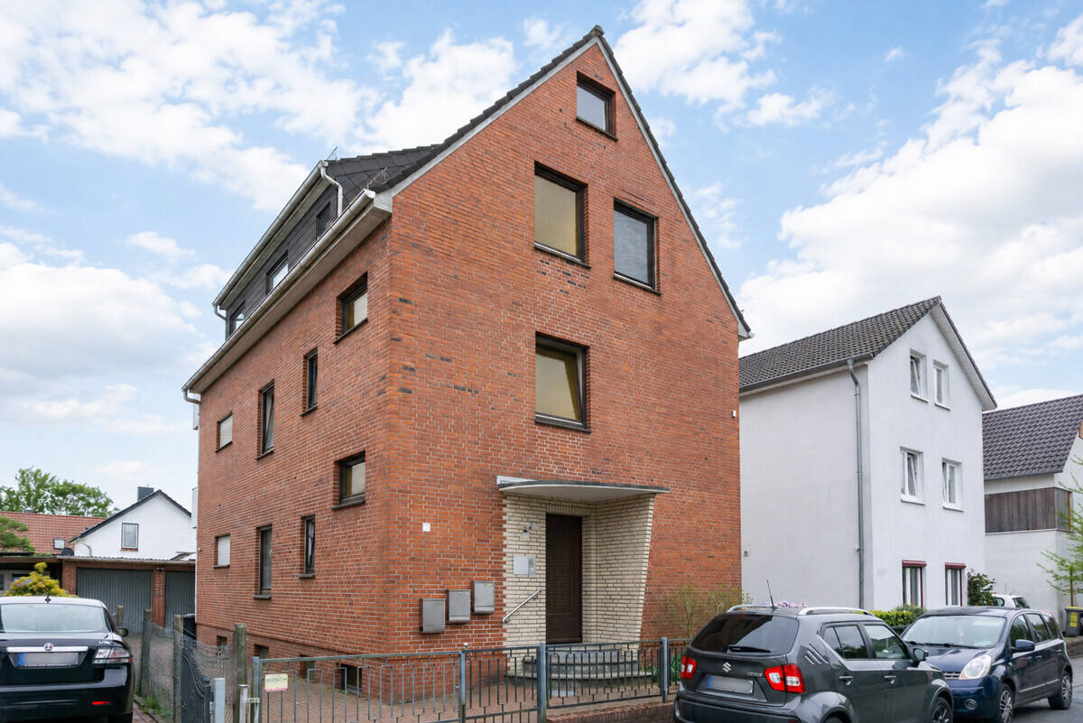 Thumbnail-PURNHAGEN-IMMOBILIEN - VegesackAumund, freist. 3-Parteienhaus mit 2 Garagen nahe der Fußgängerzone