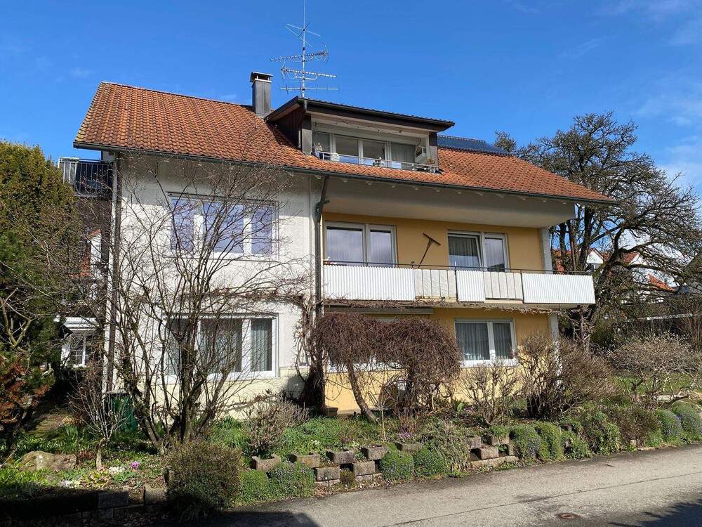 Thumbnail-Gelegenheit: 2 große 4,5 Zimmerwohnungen in 3-Familienhaus zu verkaufen, Wasserburg a.B.