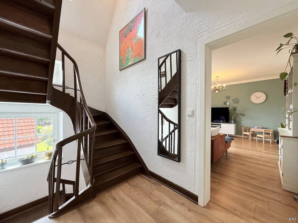 Thumbnail-Stadthaus mit Charakter: viel Platz, Südgarten und Wohnküche zum Verlieben