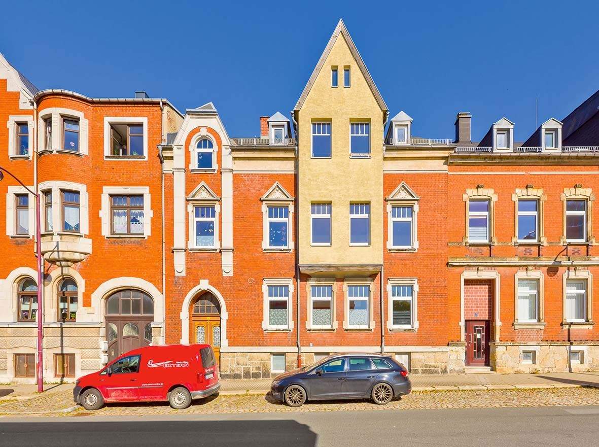 Thumbnail-leerstehendes, attraktives Mehrfamilienhaus