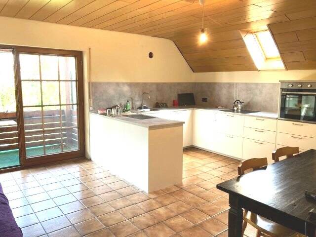 Thumbnail-Großzügige, gemütliche Wohnung mit Balkon