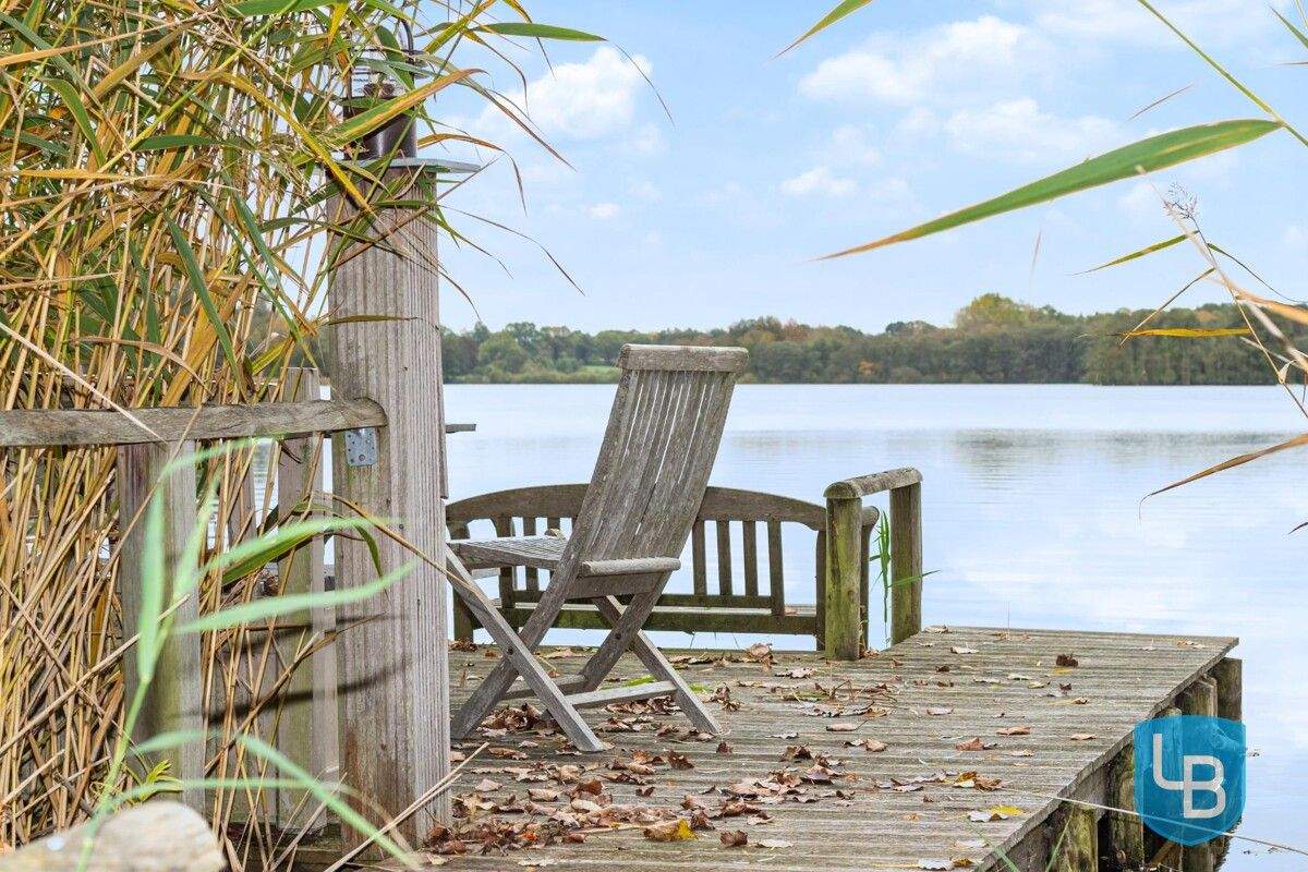 Thumbnail-Auf dem eigenem Steg sitzen und die Welt vergessen - der Stocksee lädt zum Träumen ein