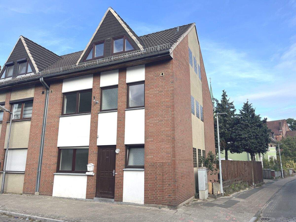 Thumbnail-PURNHAGEN-IMMOBILIEN - Reihenendhaus mit Stellplatz in zentraler Lage von Bremen-Blumenthal!