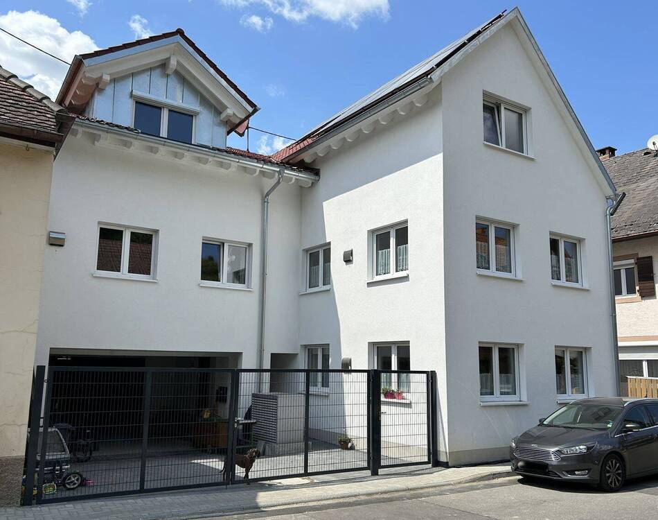 Vorderansicht Wohnhaus