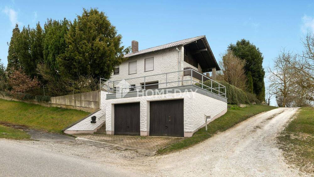 Thumbnail-Großzügiges Einfamilienhaus mit großem Grundstück und viel Potenzial zur Neugestaltung