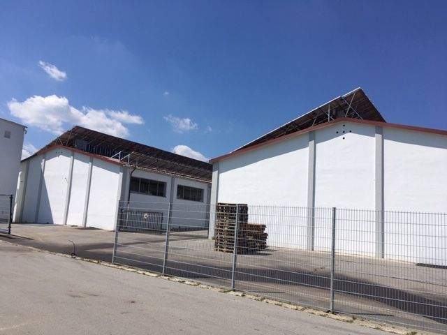 Thumbnail-Hallenfläche in Aidenbach