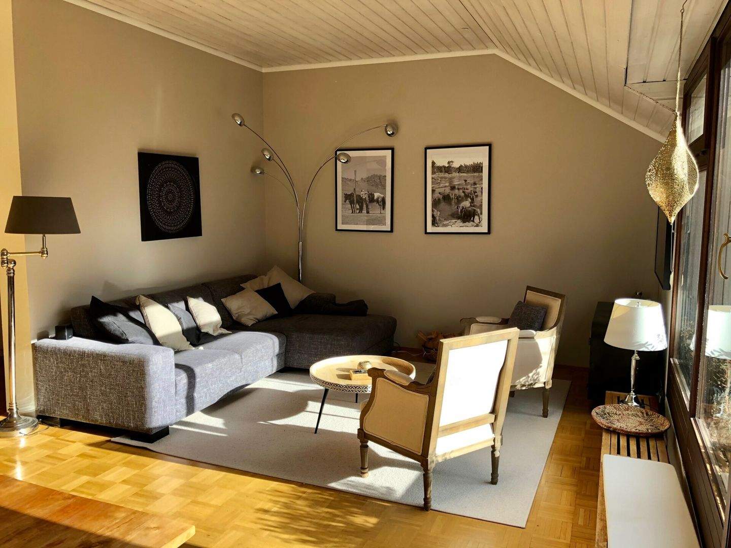 Thumbnail-Provisionsfrei: 3 Zimmerwohnung mit Südloggia und TG- Stellplatz inklusive