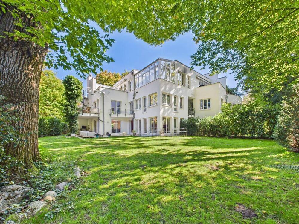 Thumbnail-Menterschwaige - Exklusive Maisonette mit 430 m² Privatgarten und Haus-Charakter