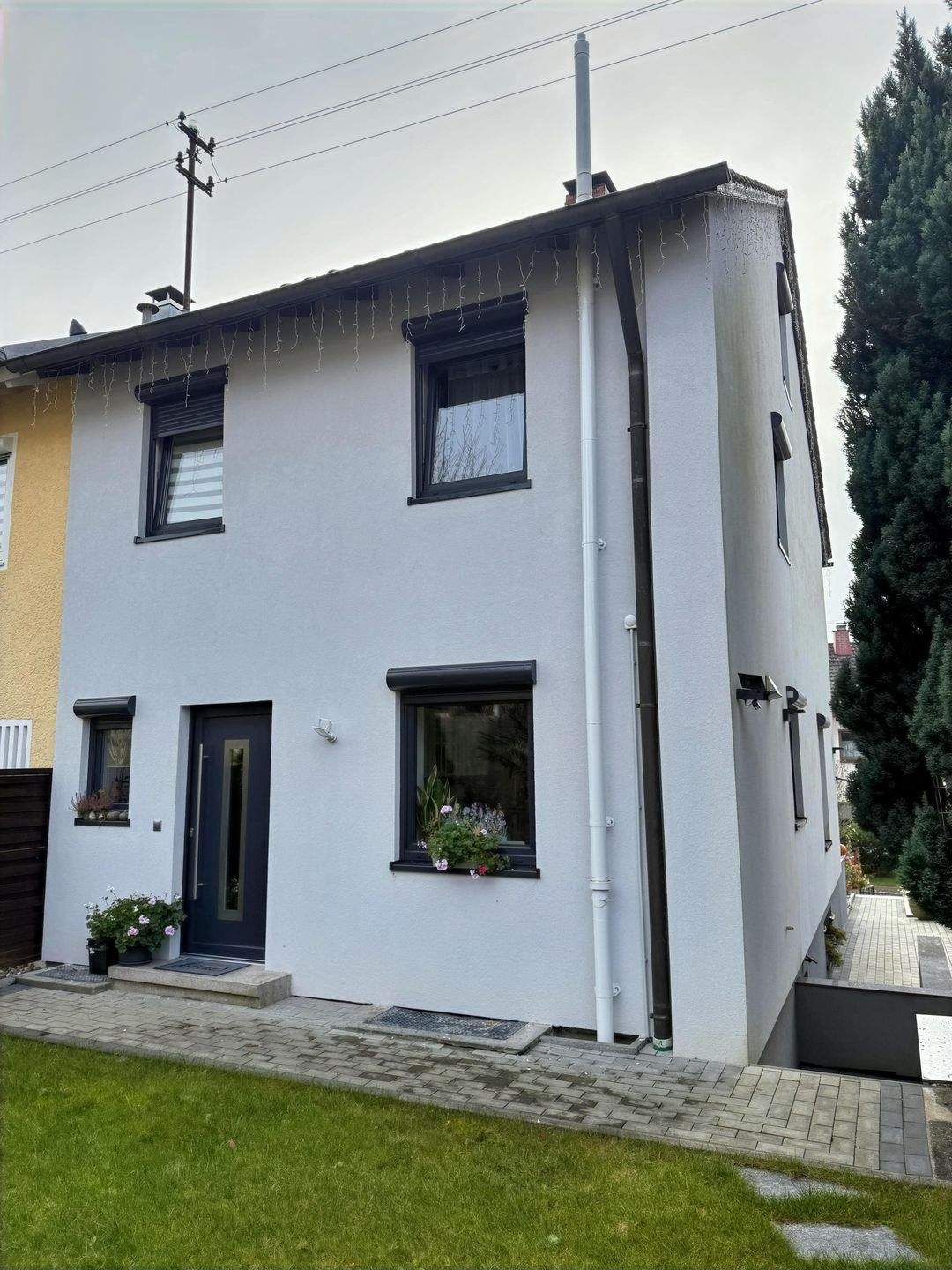 Thumbnail-Einziehen und Genießen: Hochwertig modernisierte Doppelhaushälfte