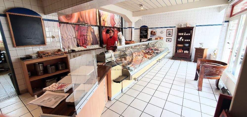 Thumbnail-!!! ImmoPoint !!! Ladenlokal in 1 A Lage - Große Schaufenster - inkl. Parkplätze !!!