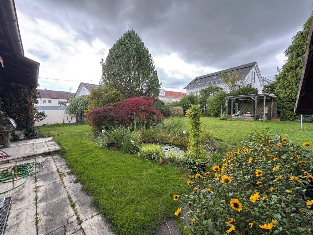 Thumbnail-Großes Baugrundstück mit Altbestand in Toplage von Mering