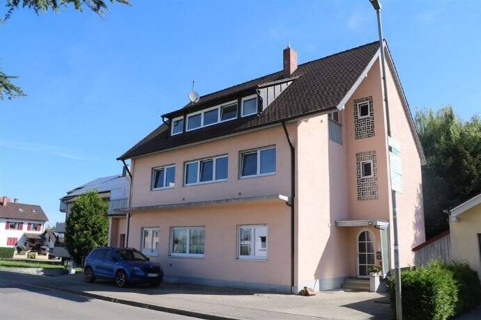 Thumbnail-Nette Hausgemeinschaft freut sich auf ruhige Nachbarn! Tolle DG-Wohnung in Schliengen