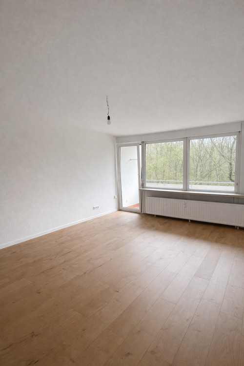 Thumbnail-74 qm-Wohnung mit großem Balkon in Liederbach am Taunus