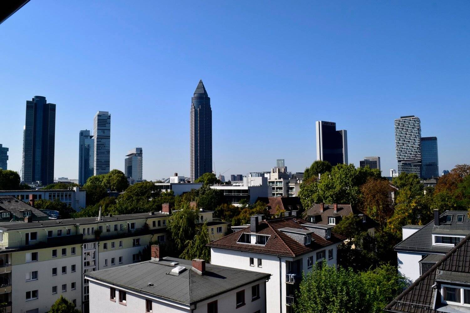 O N Skyline Rück _DSC0475.jpg