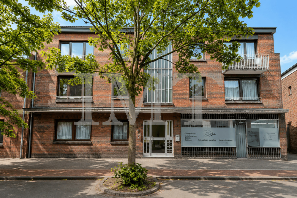 Thumbnail-Frisch renovierte 3-Zimmer-Wohnung mit Balkon in zentraler Lage von Bottrop