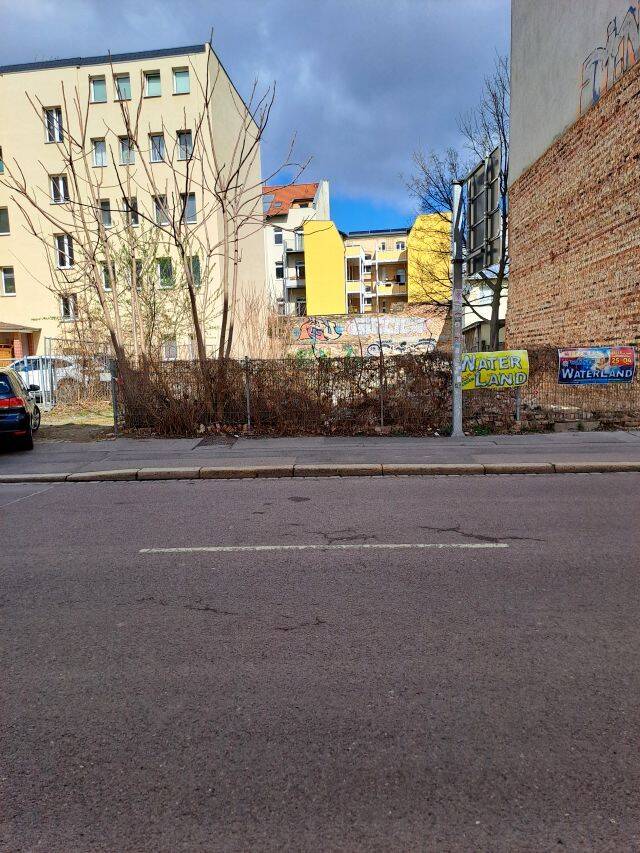 Grundstück.jpg