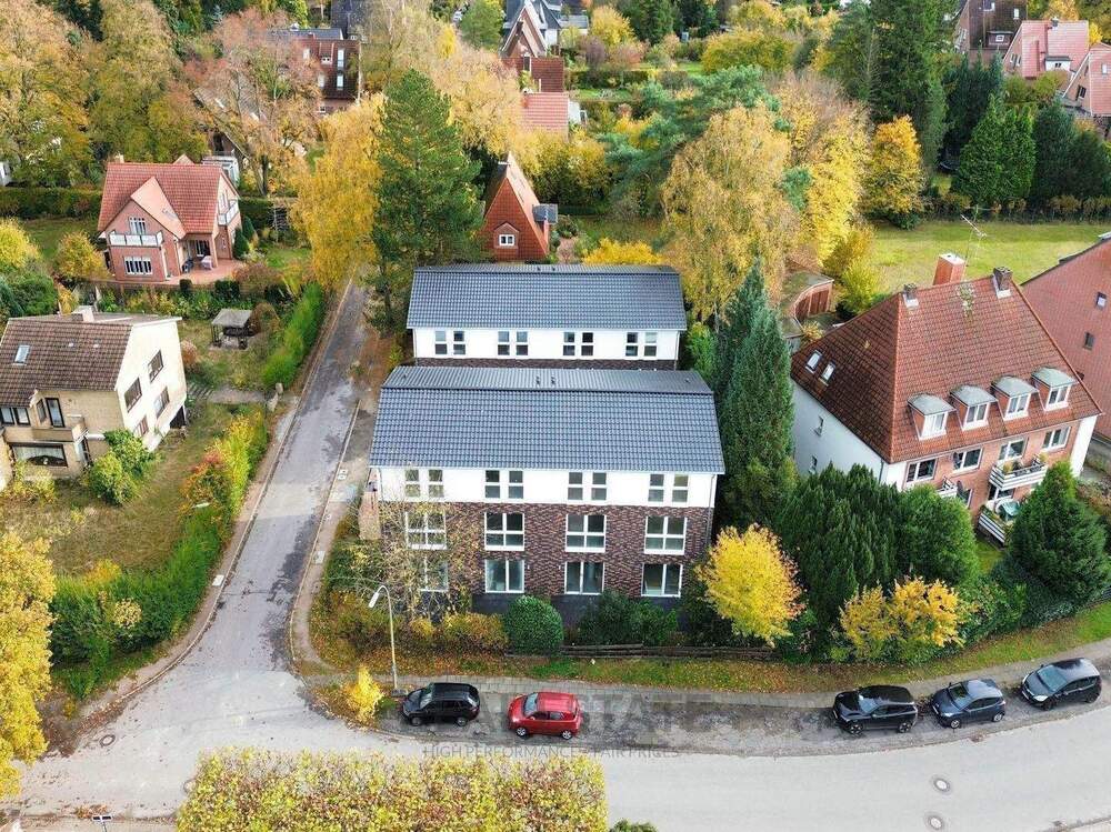 Thumbnail-Erstbezug! Stilvolles Reihenhaus in begehrter Lage von Volksdorf