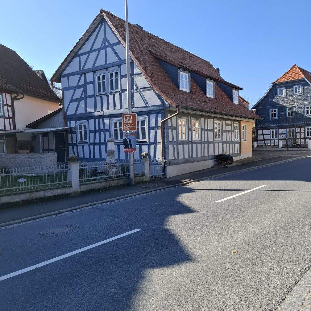 Thumbnail-Gepflegtes fränkisches Haus mit verschiedenen Nutzungsmöglichkeiten