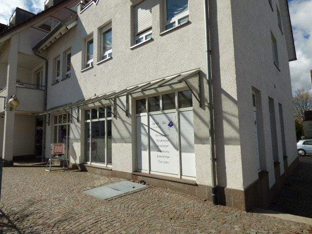 Thumbnail-Ladenfläche Krähbrunnenplatz in Ertingen zu vermieten.
