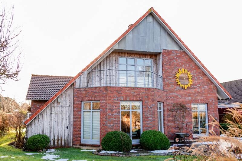 Thumbnail-Architektur: Ausgezeichnet - Außergewöhnliches Einfamilienhaus mit tollem Raumgefühl in Großenwiehe